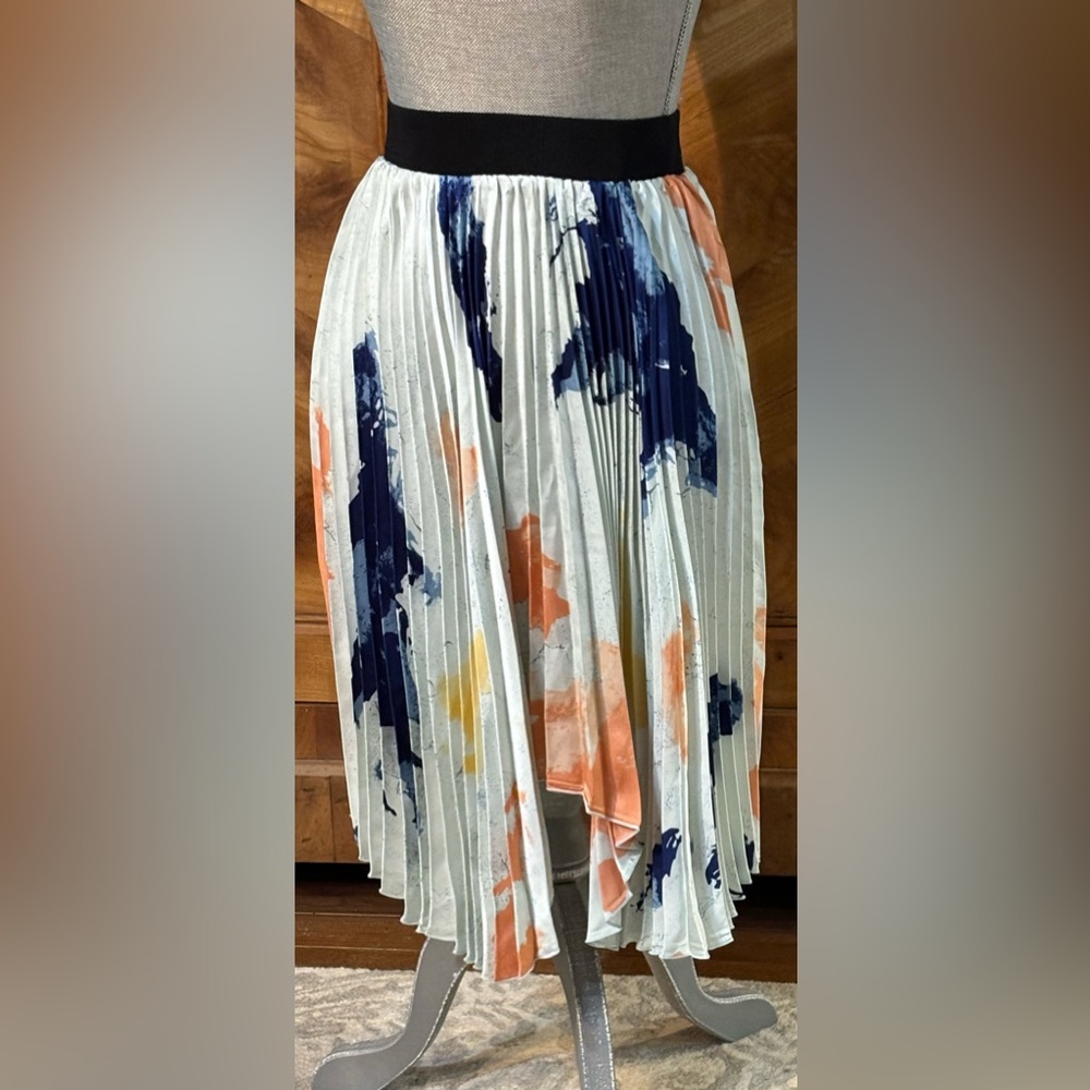 Philosophy NWT Women’s Satin Skirt Size M